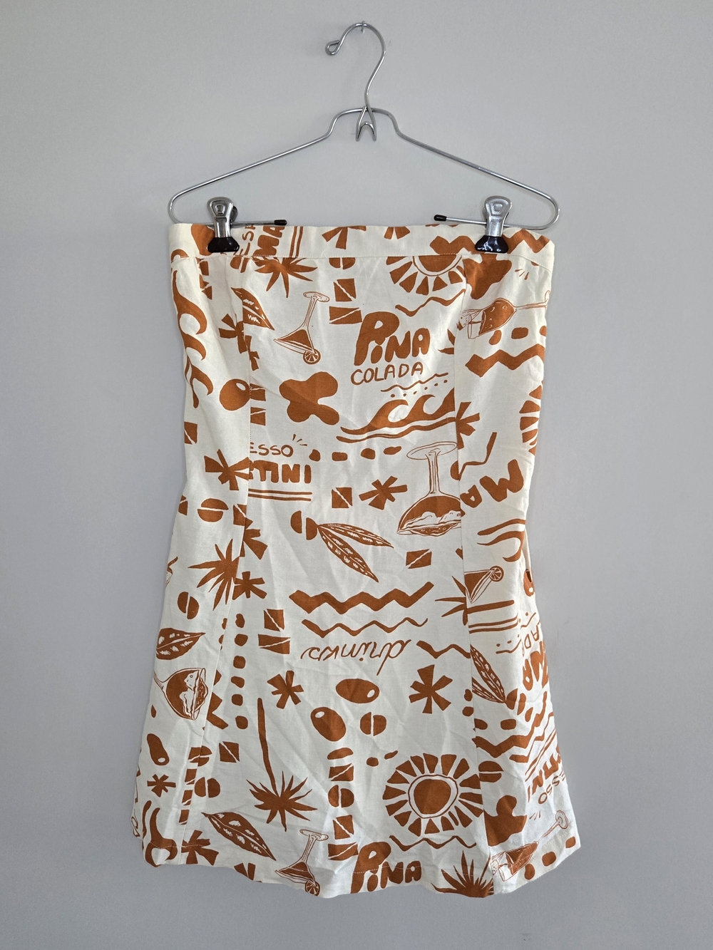 Jessica Simpson strapless dress in cream, rust orange, with pockets, medium
